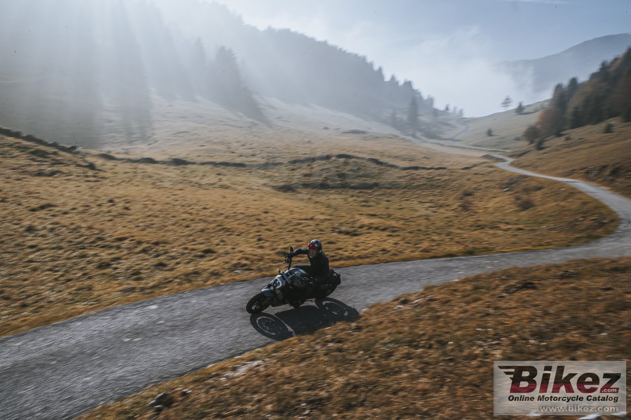ducati xdiavel black star